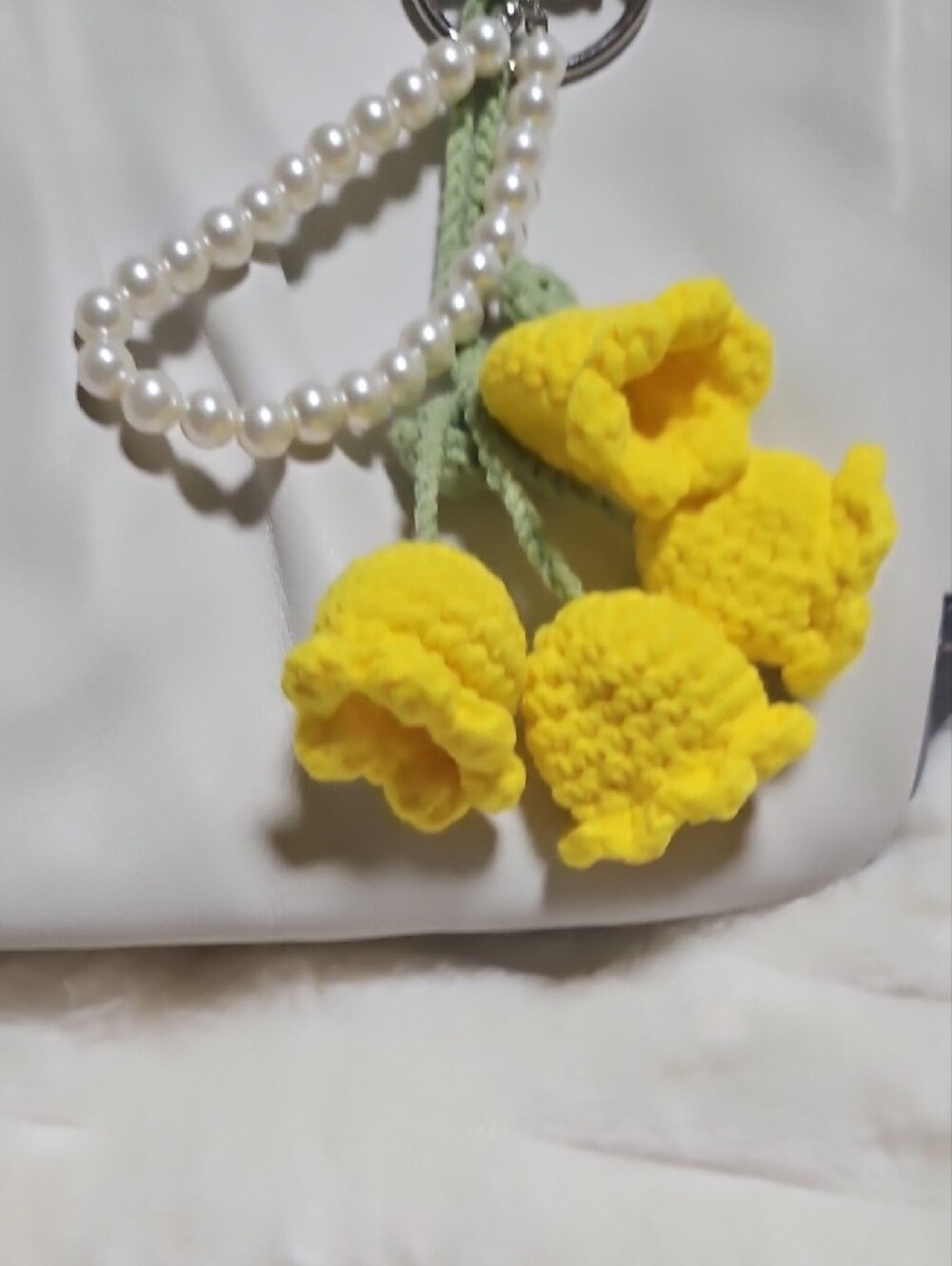 Source Unknown Yellow Crochet Flower Key & Bag Charm with Pearls - Picture 6 of 6